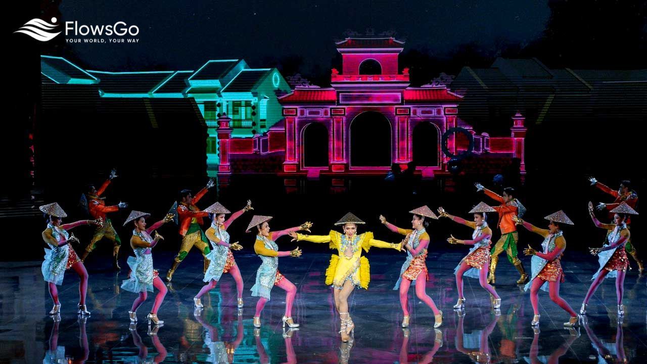 ALCAZAR CABARET SHOW (4).jpg