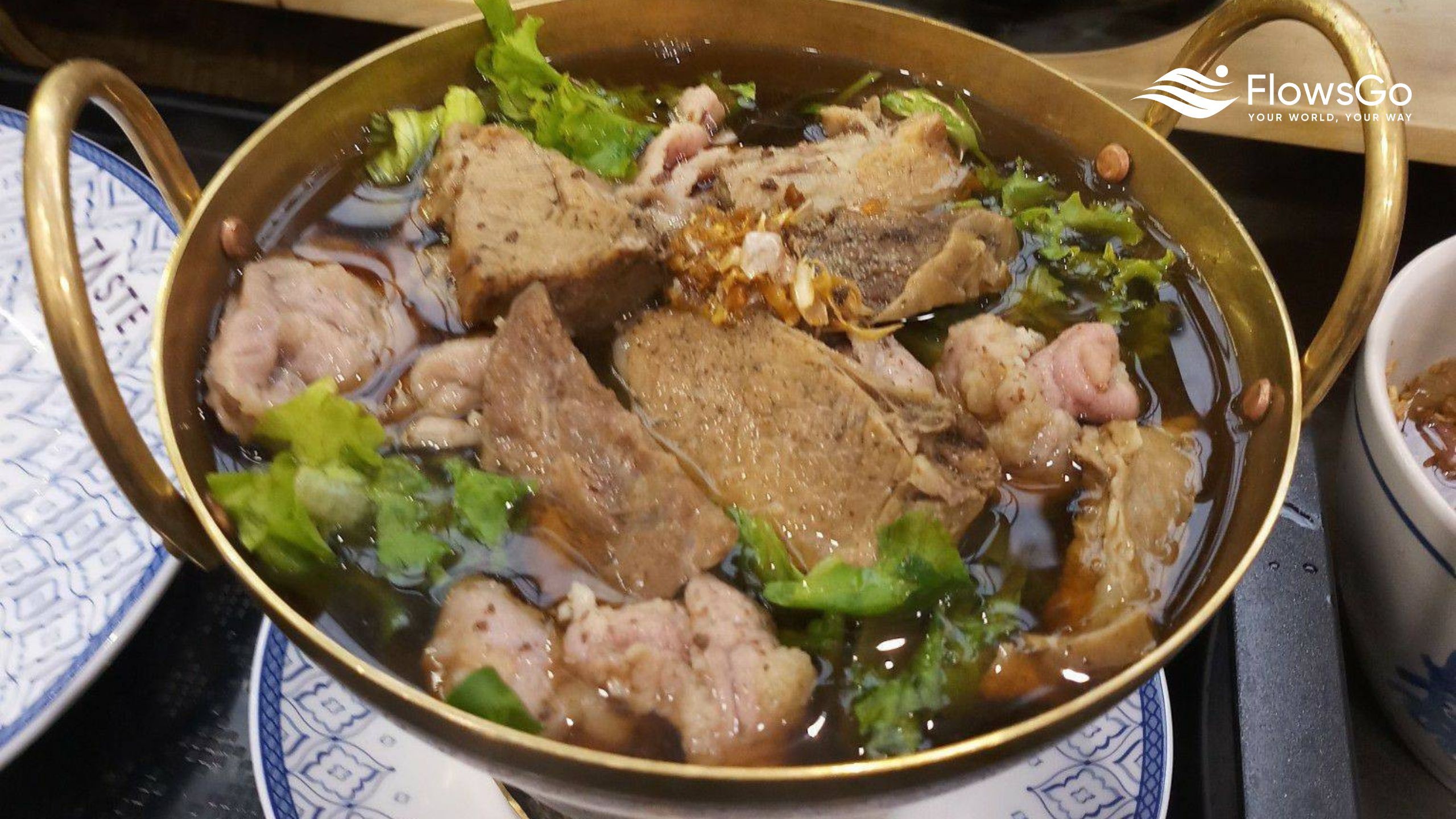 Mì bò Rub Arun.jpg