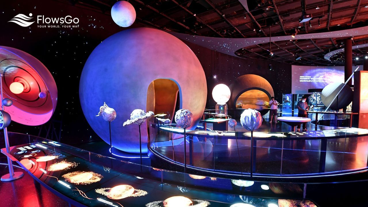 Shanghai Astronomy Museum.jpg